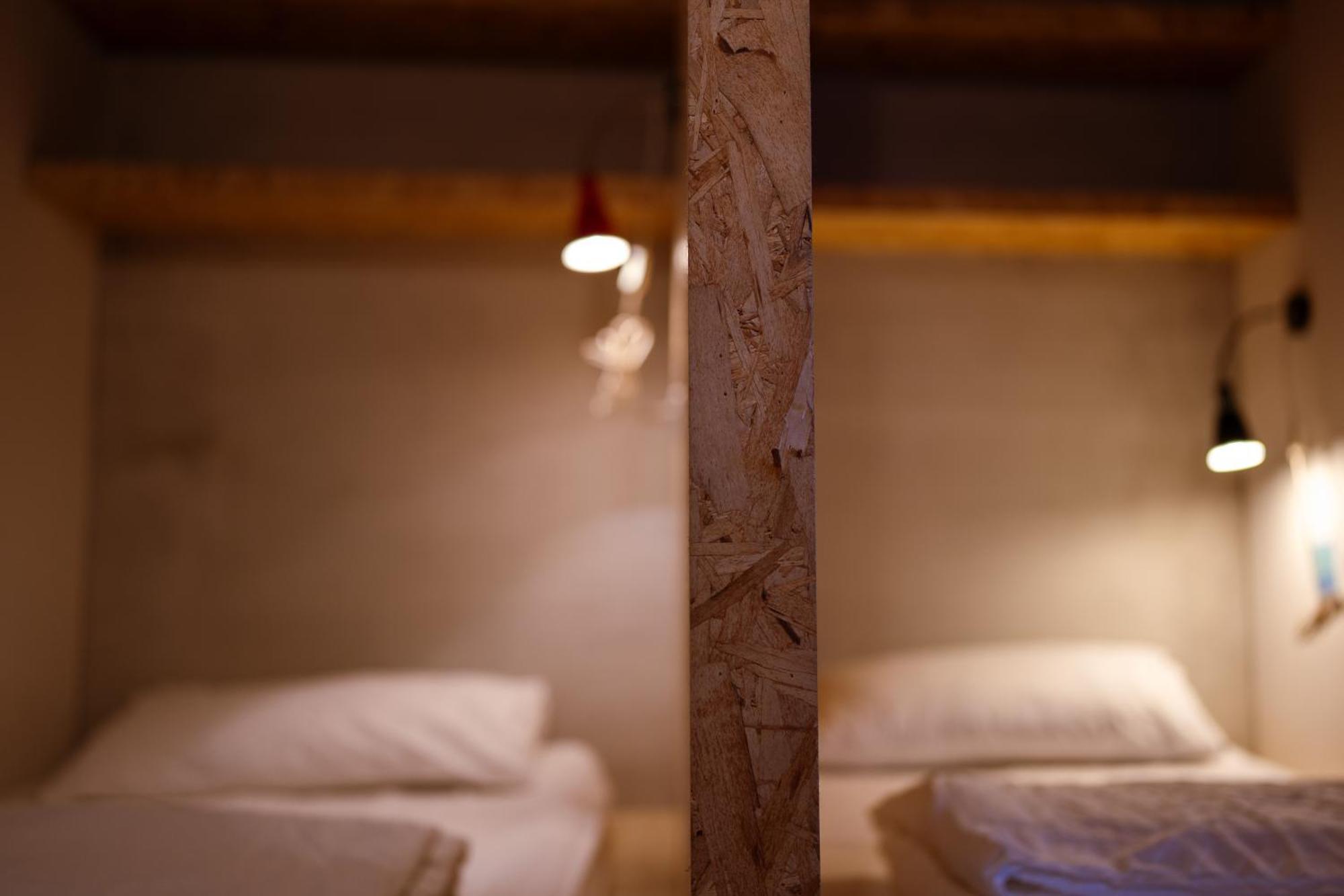 Slow Island Hostel Lyudao Bagian luar foto